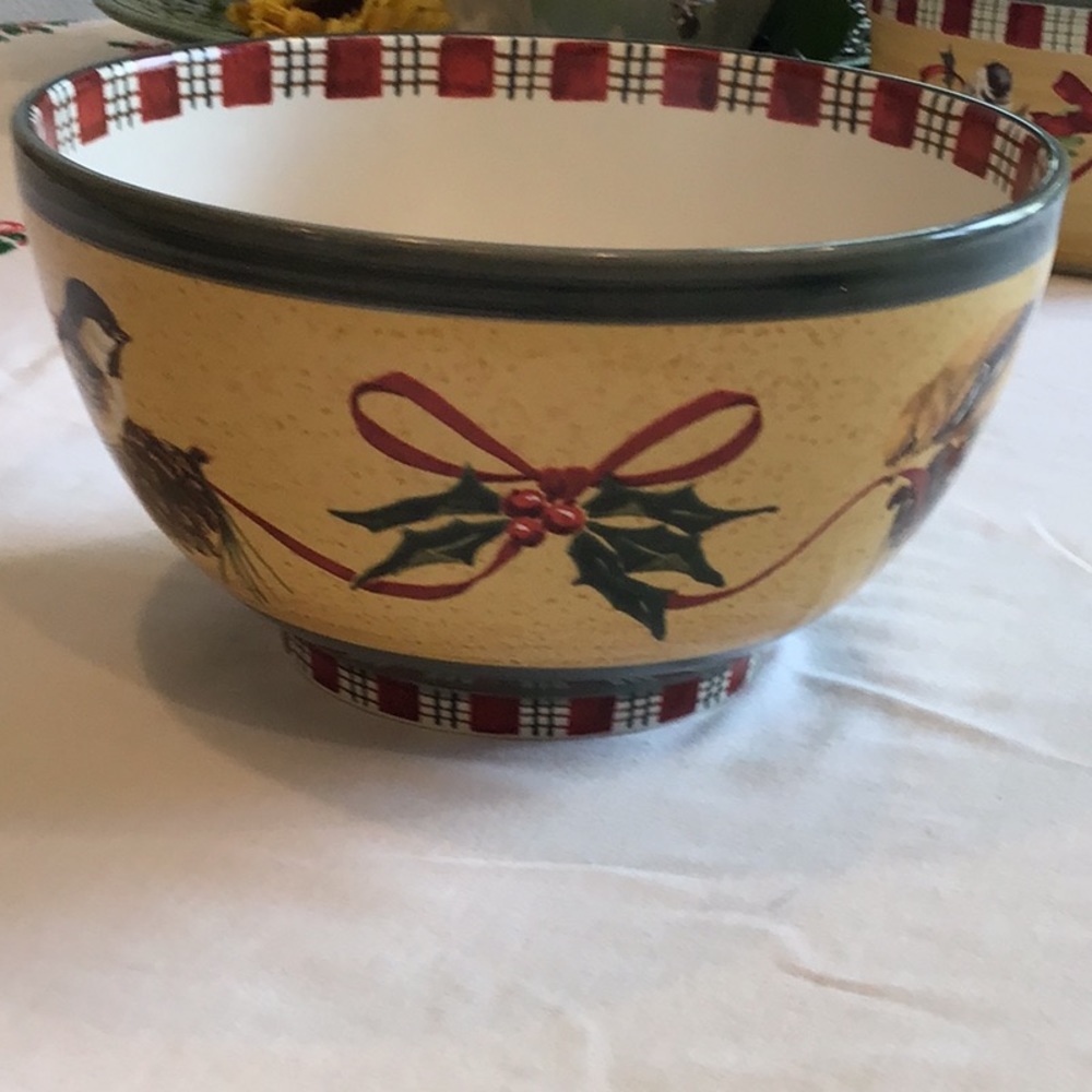 Winter Greetings Everyday Serving Bowl